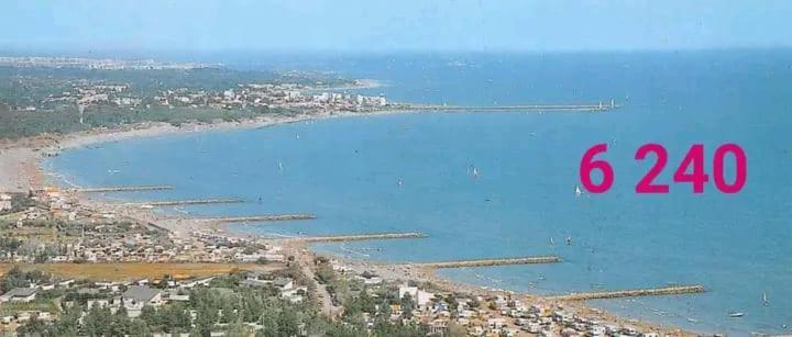 Camping Carabasse Vias Plage. Exteriör bild